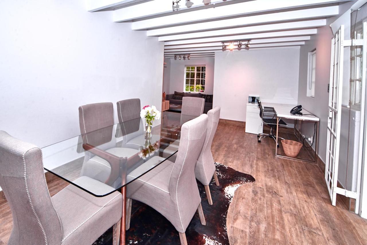 יוהנסבורג Sandton Country Manor מראה חיצוני תמונה